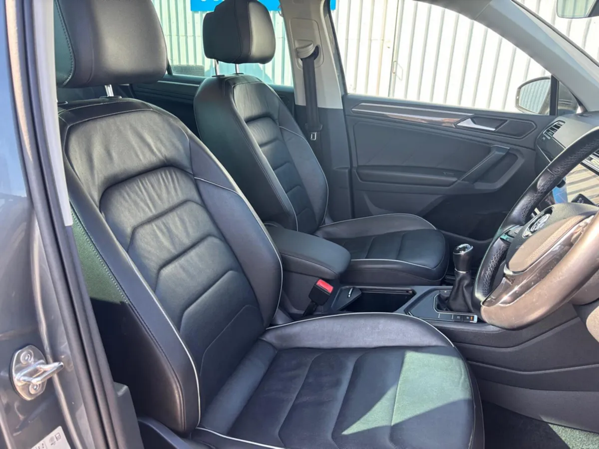 Volkswagen Tiguan HIGHLINE 2.0 TDI MANUAL 6SPEED F - Image 4