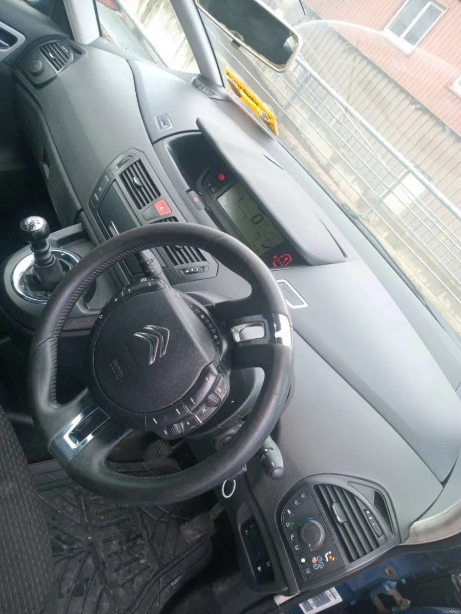 Citroën c4 Picasso 2012 - Image 1