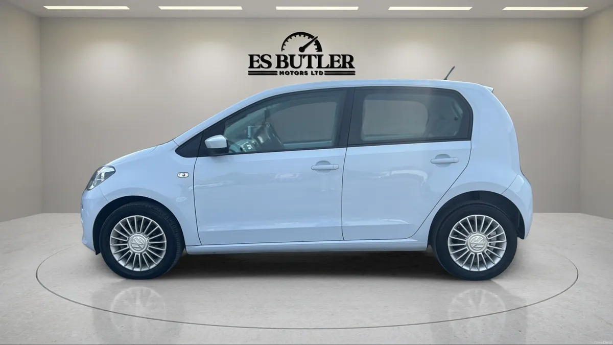 2013 VW Up! 1.0L AUTO / SUNROOF ONLY 16,000KMS - Image 2