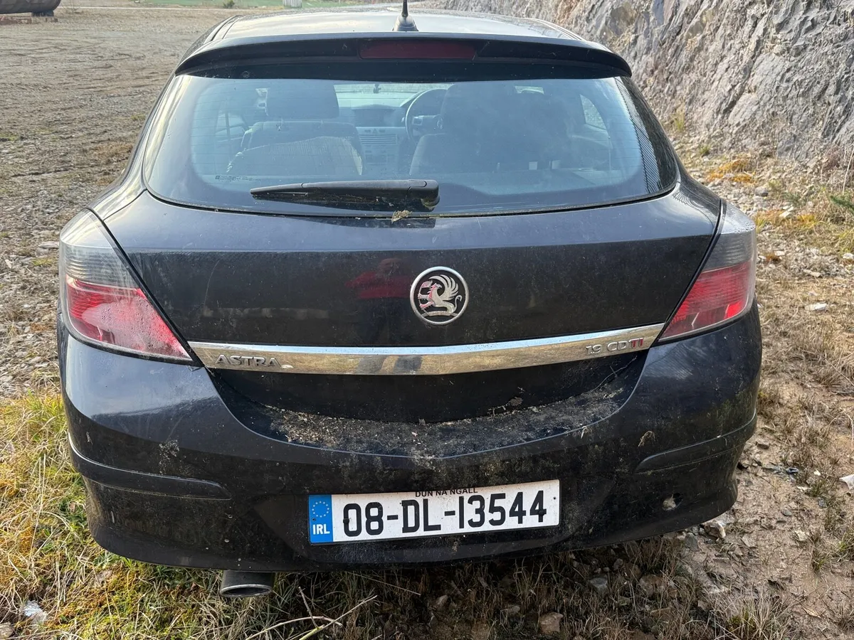 Vauxhall Astra 2008 - Image 3