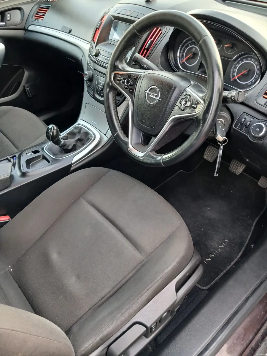 Opel Insignia  NCT 11/26 €180 tax - Image 4