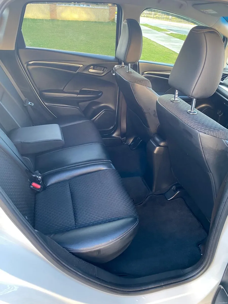 Honda Fit 2014 - Image 3