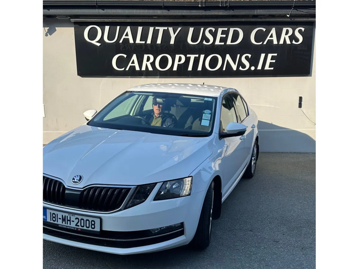 Skoda Octavia STYLE 1.6 TDI 115HP 4DR//BELT DONE// - Image 4