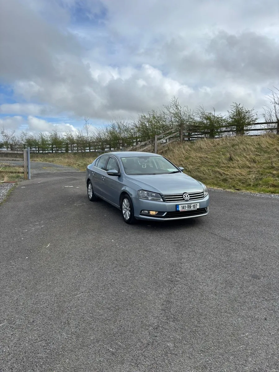 Passat - Image 1