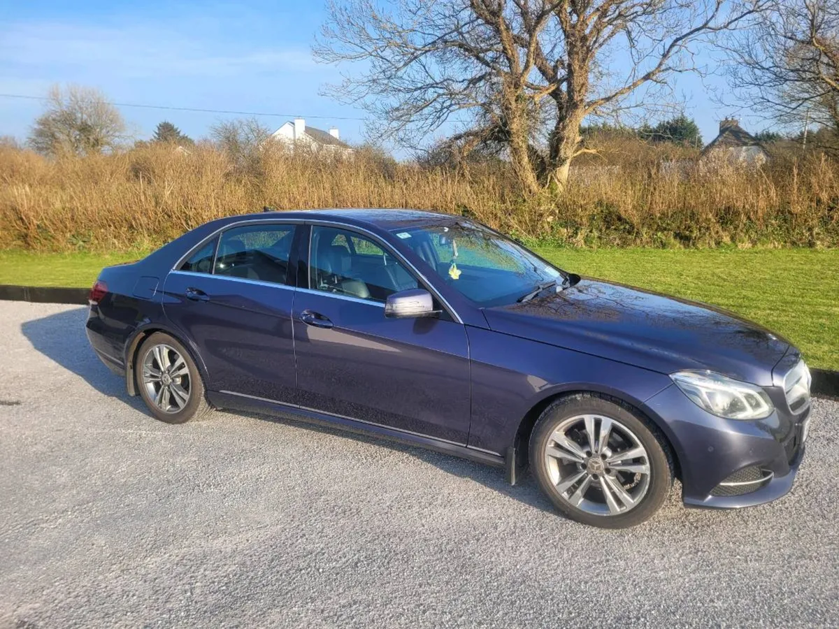 Mercedes Bens E Class 220 Blue Tec - Image 1