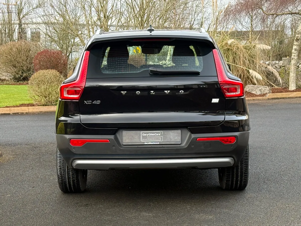 Stunning 231 Volvo XC40 PHEV! - Image 6