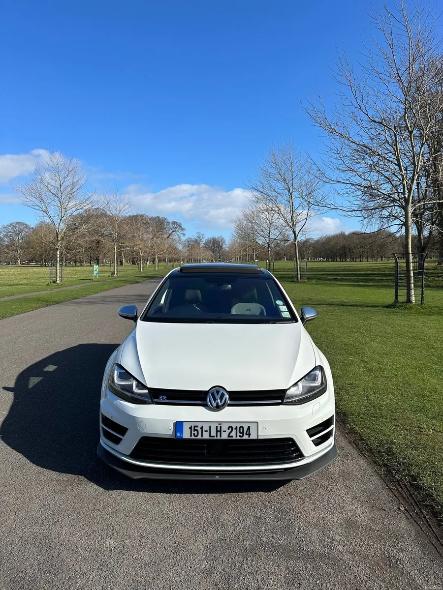 2015 VW Golf R Sunroof DSG 300hp - Image 3