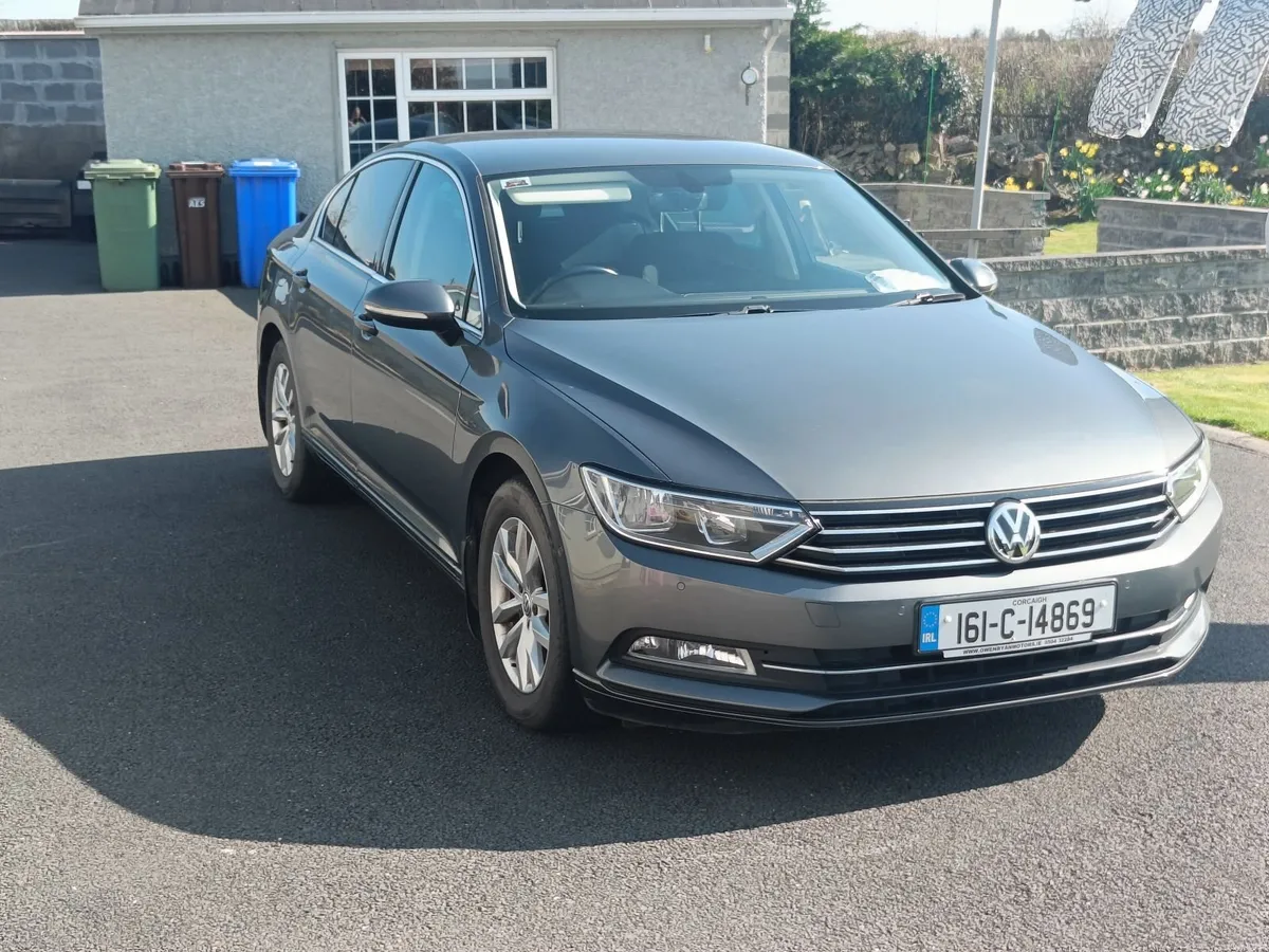 Volkswagen Passat 2016 - Image 1