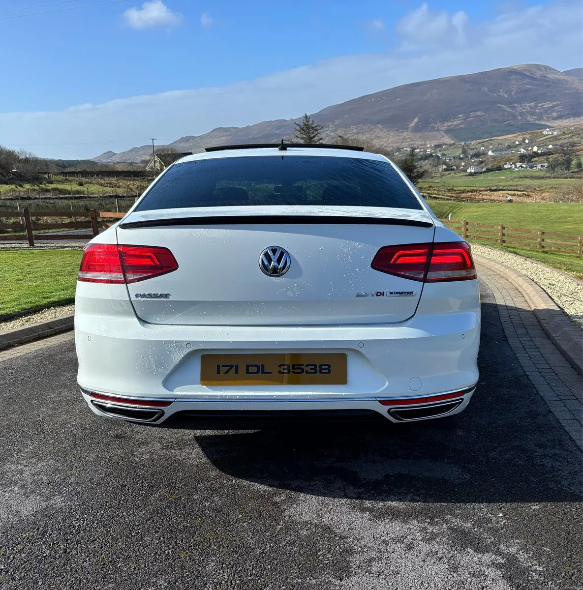 ** 2017 Vw Passat 190bhp ** - Image 3