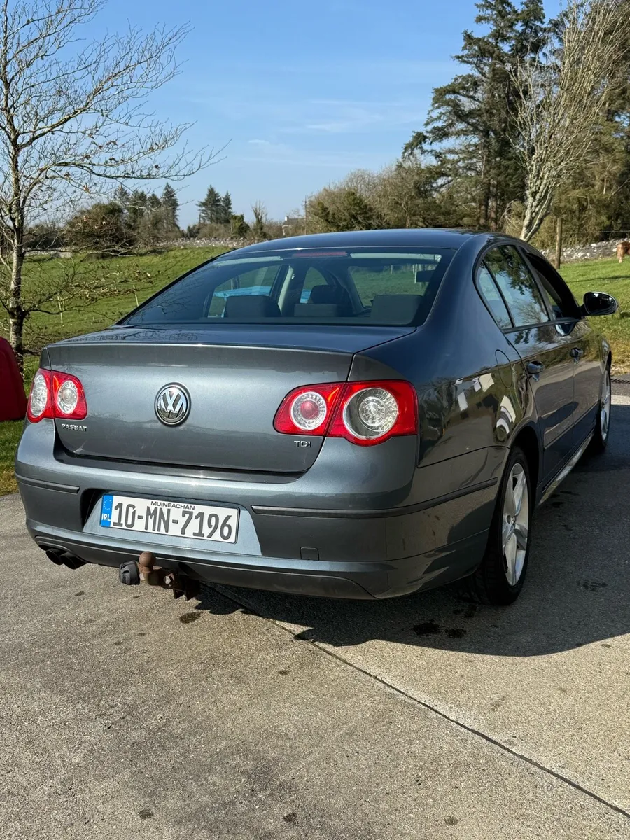 2010 VW Passat R-Line 2.0 TDI - Image 3
