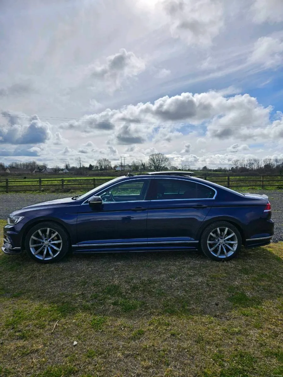 VOSWAGEN PASSAT DSG AUTO             *IMMACULATE * - Image 5