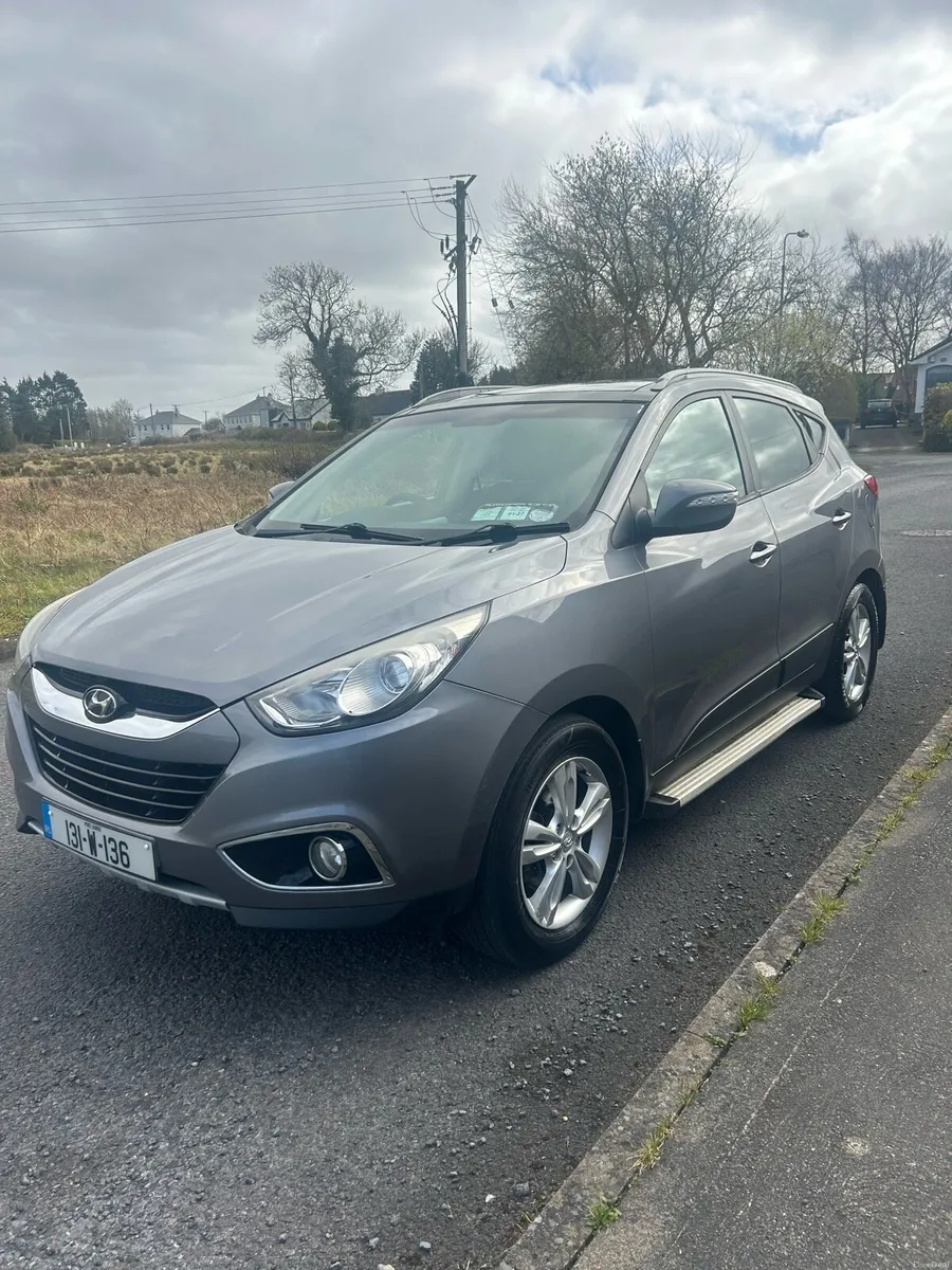 131 Hyundai ix35 NCT UNTIL JUNE - Image 3