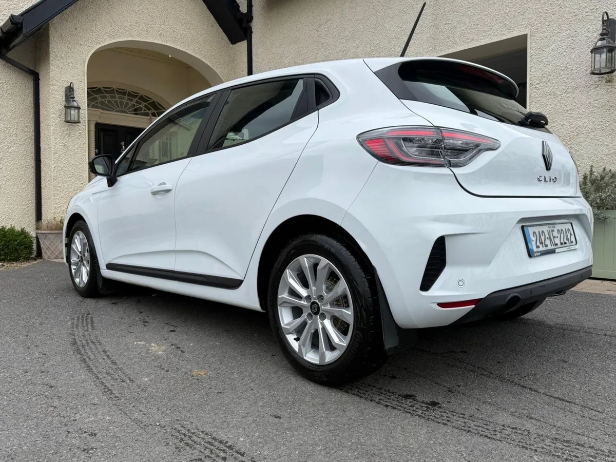 2024 (242) Renault Clio Evolution TCE 90 - Image 3