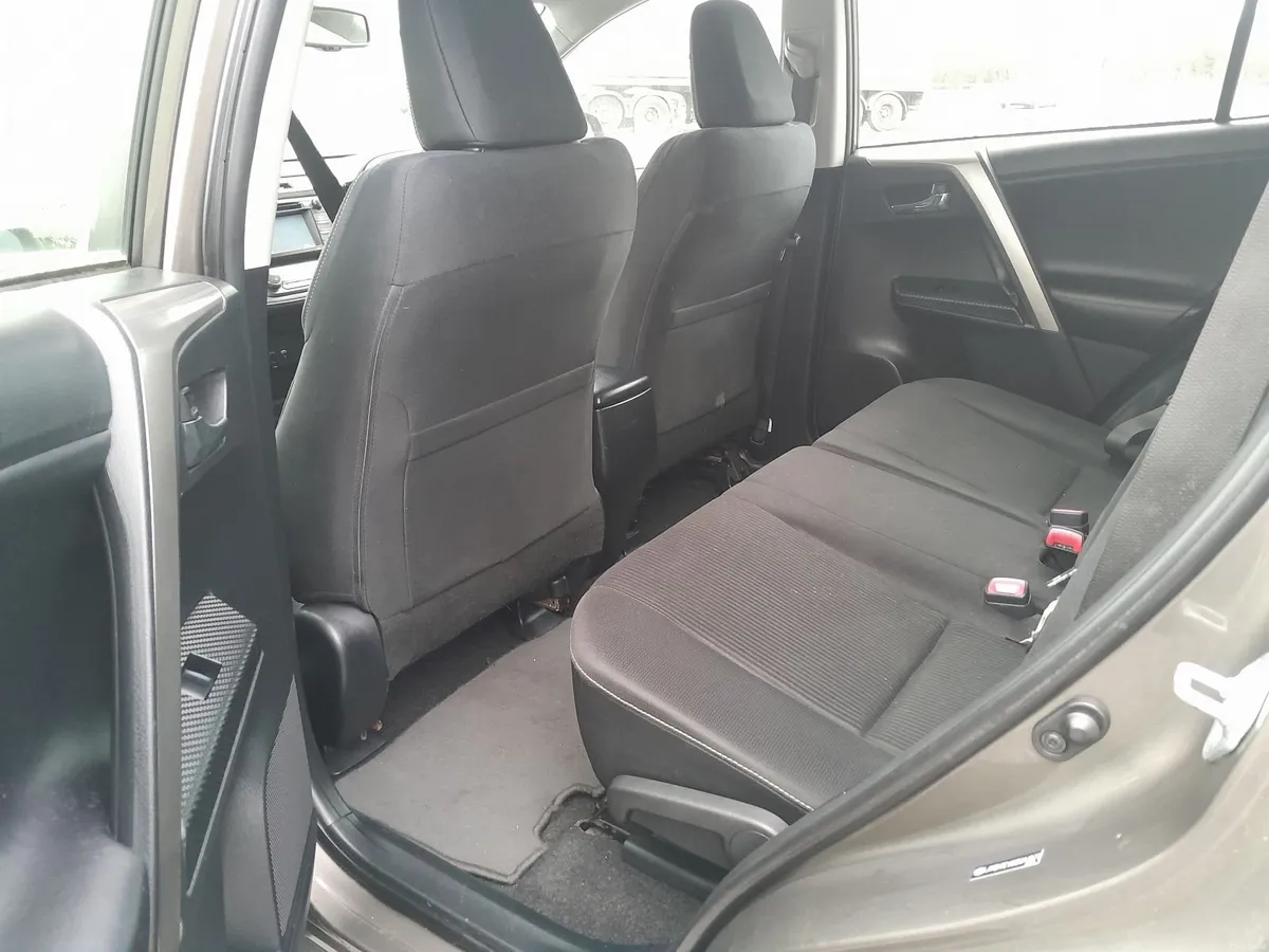 2014 Toyota RAV4 jeep  new nct  low km  €8800 - Image 3