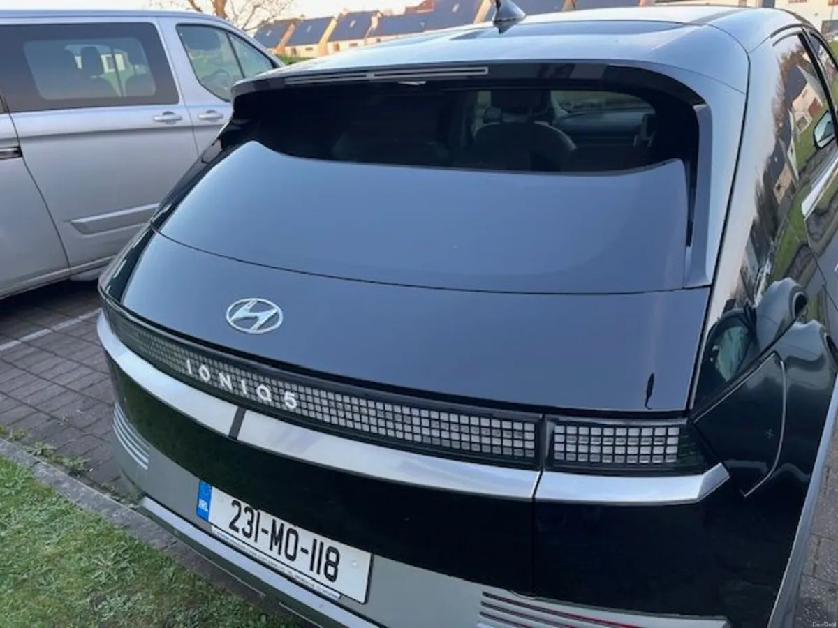Hyundai IONIQ 5 2023 - Image 2