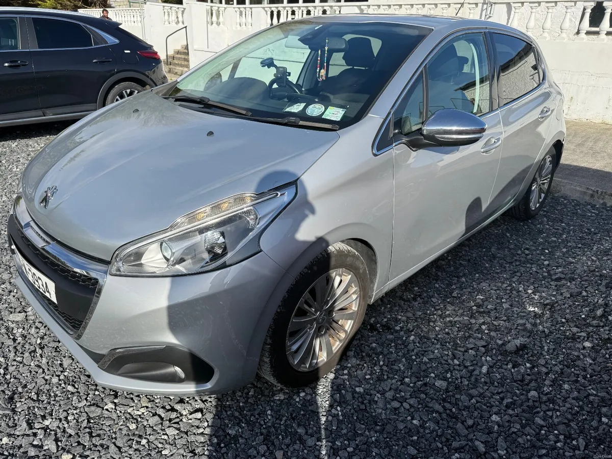 Peugeot 208 2016 - Image 4