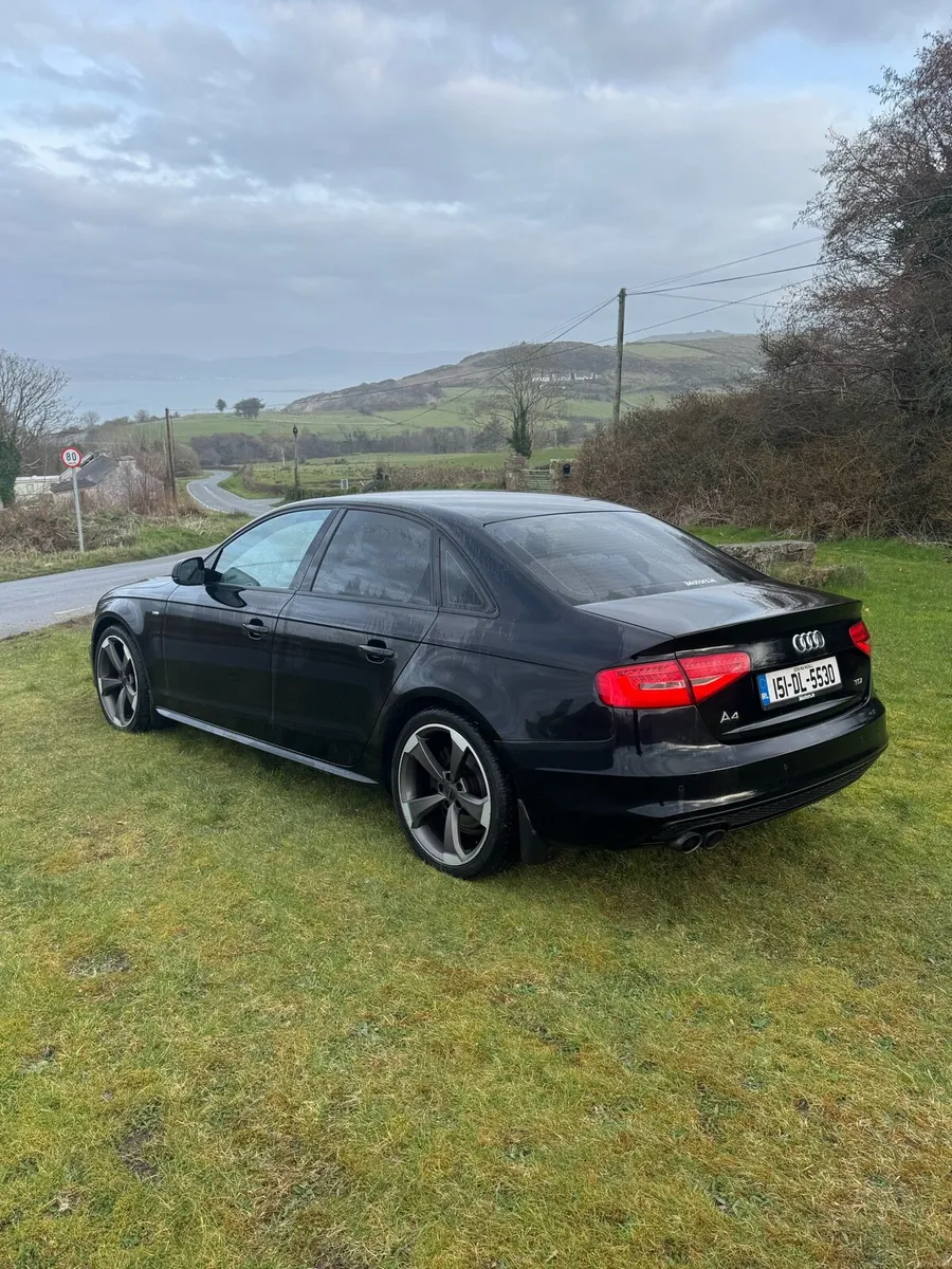 Audi A4 SLine Black Edition - Image 3
