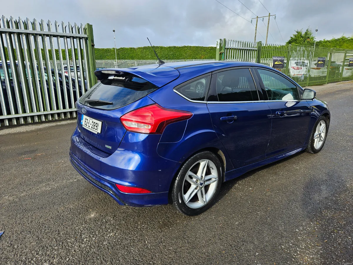 Ford Focus 20151.0 TITANIUM ECO BOOST 125 - Image 3