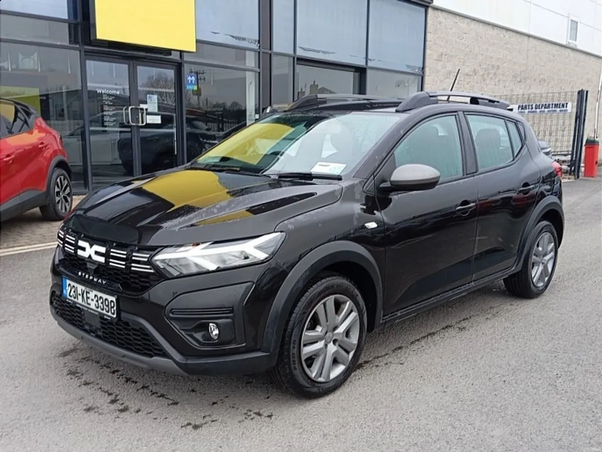 Dacia Sandero Stepway TCe 90 STEPWAY Comfort - Image 1