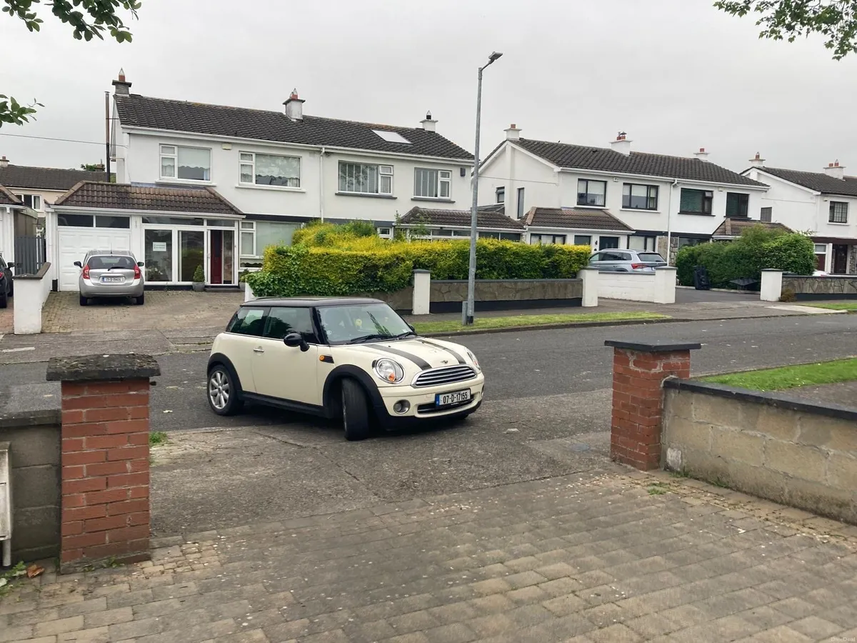 Mini Cooper 2007 - Image 1