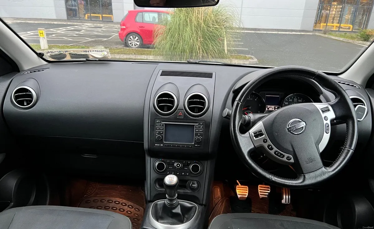 Nissan Qashqai 2012 - Image 3