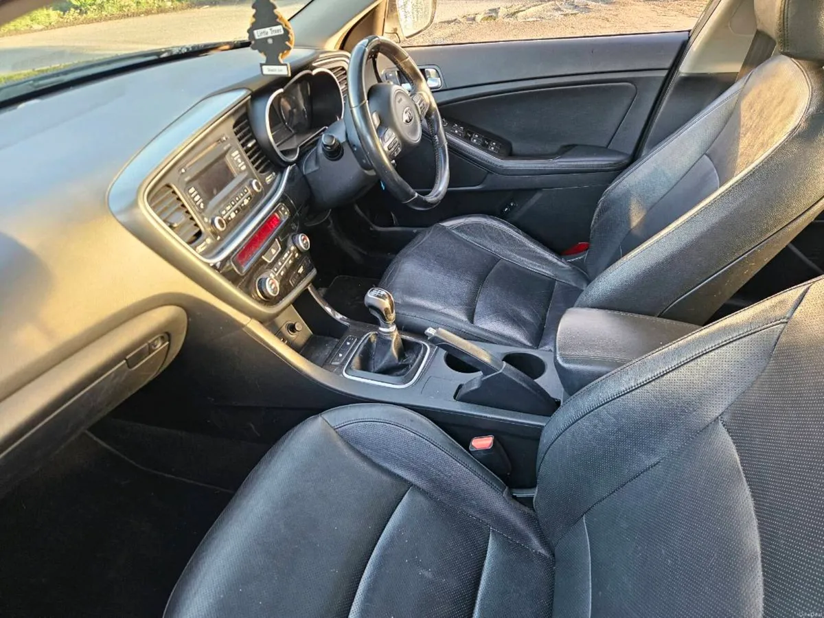 152 KIA OPTIMA 1.7DSL 135BHP 6 SPEED
K - Image 5