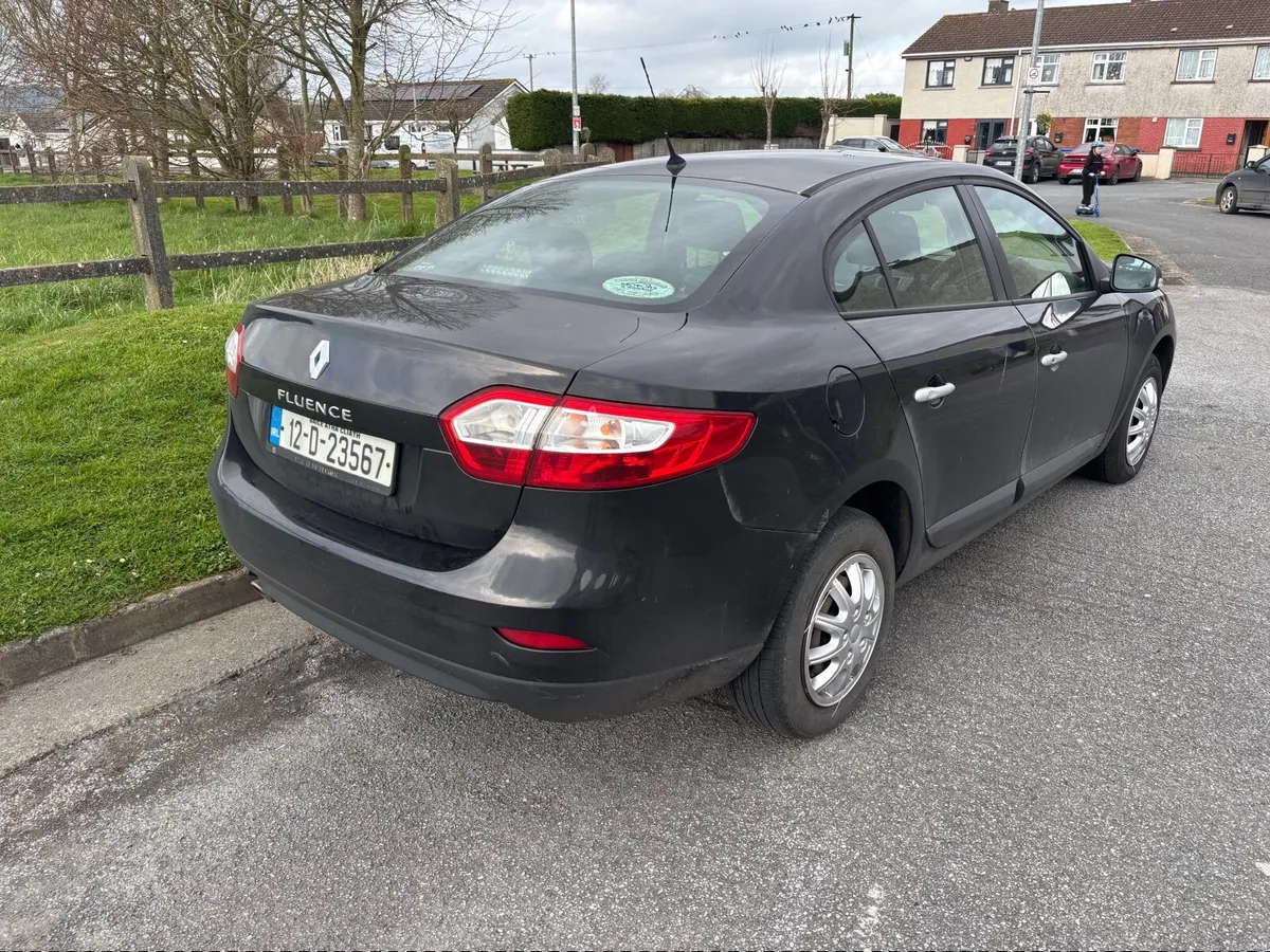 Renault Fluence 2012 - Image 4