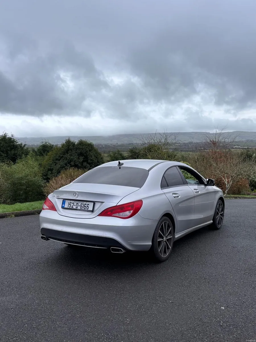 2015 Mercedes Benz CLA 180 1.6 Petrol Manual - Image 4
