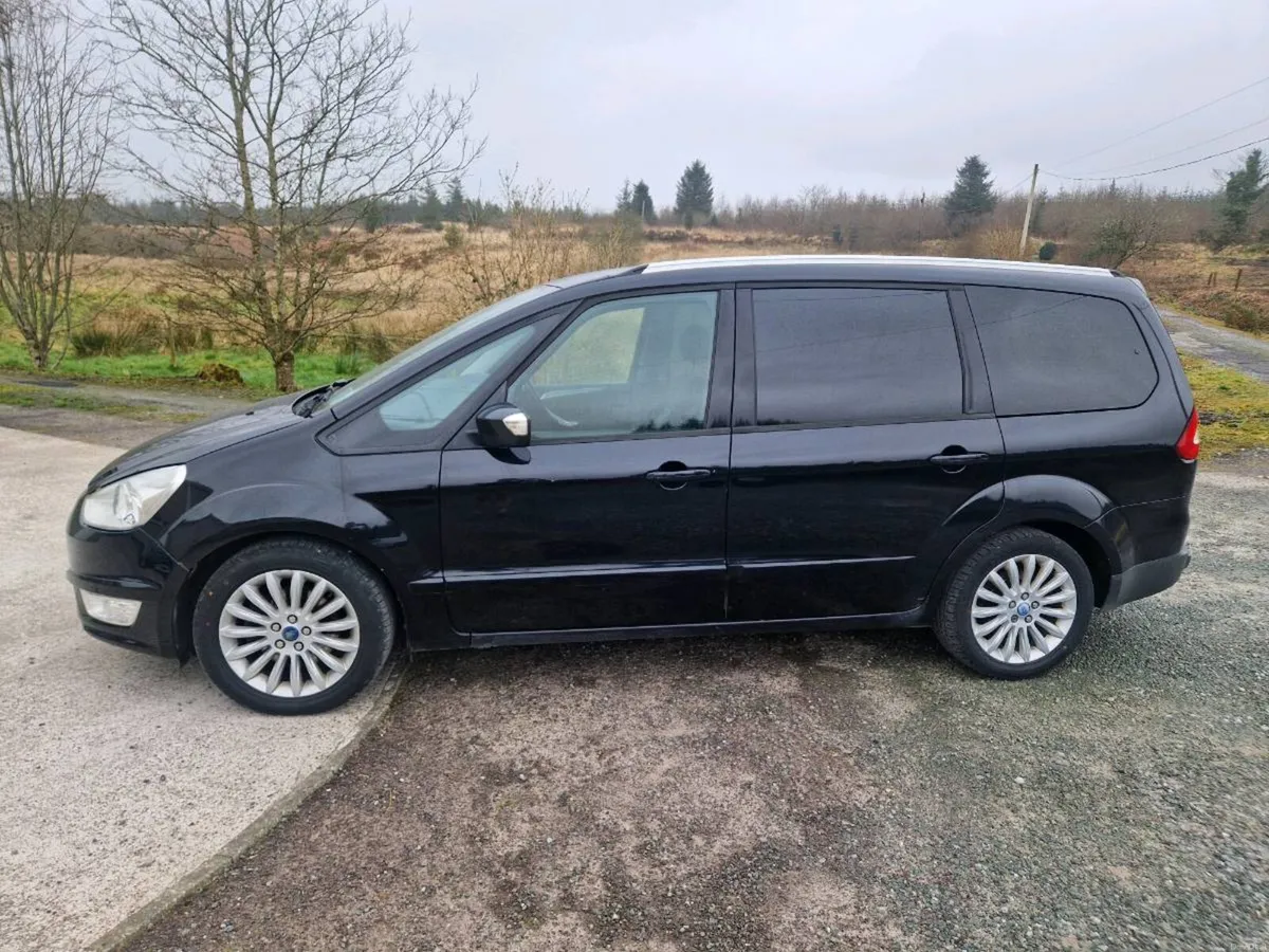 Ford galaxy - Image 3