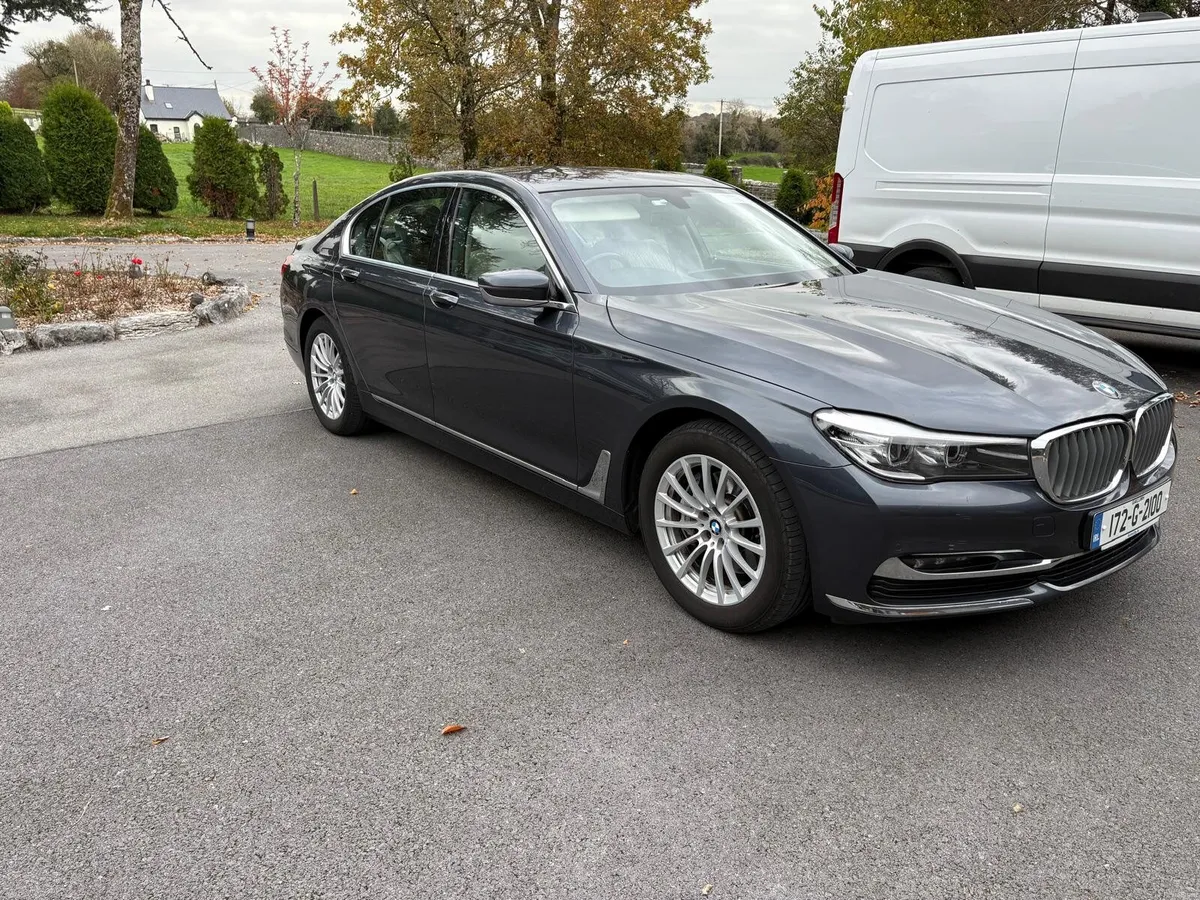 BMW 7-Series 2017 - Image 1