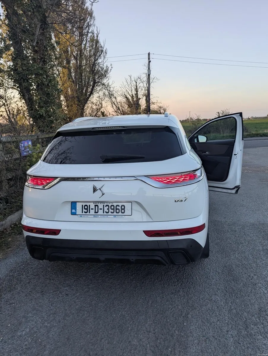 DS7 CROSSBACK Elegance PureTech 130 - Unique SUV - Image 4
