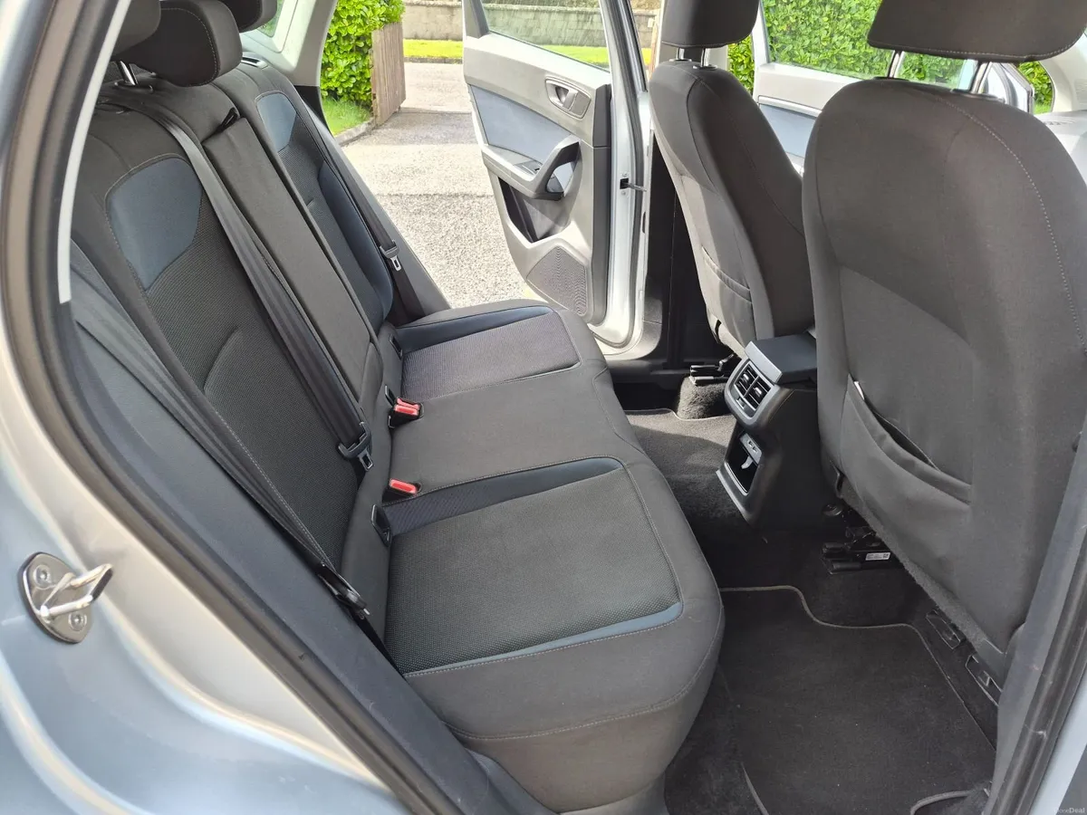 SEAT Ateca 2019  1.6  diesel SE ( Last price drop) - Image 4