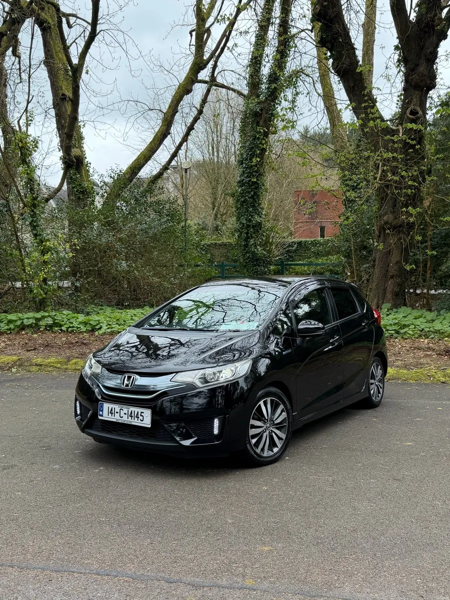 HONDA FIT AUTOMATIC - Image 1