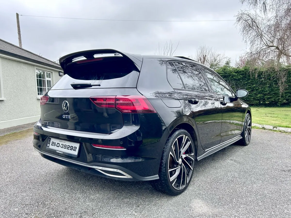 Volkswagen Golf 1.4 TSi GTE 245 Bhp - Image 3