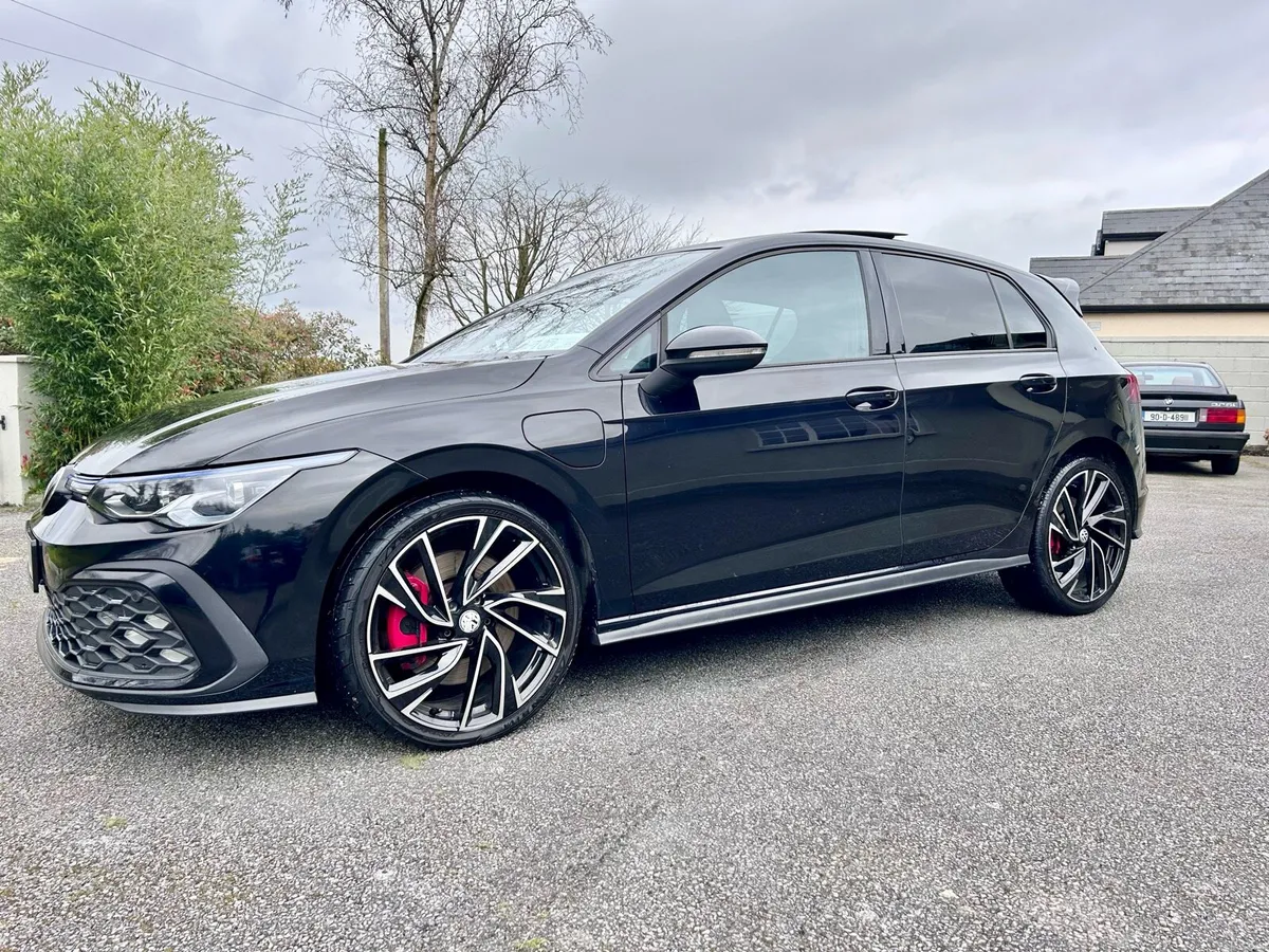 Volkswagen Golf 1.4 TSi GTE 245 Bhp - Image 4