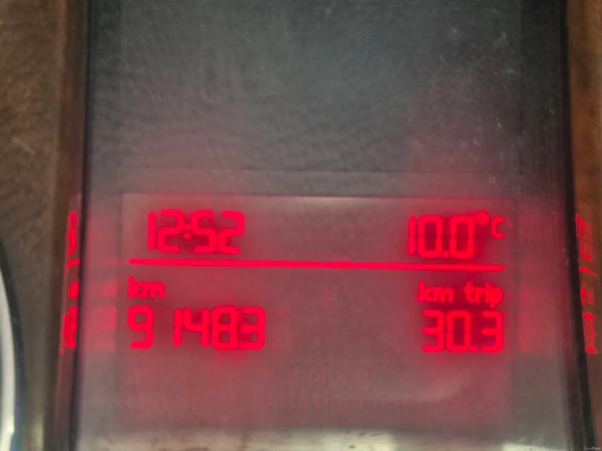 Volkswagen Passat 07 - Image 3