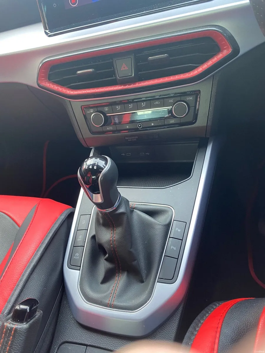 SEAT Arona 2022 - Image 3
