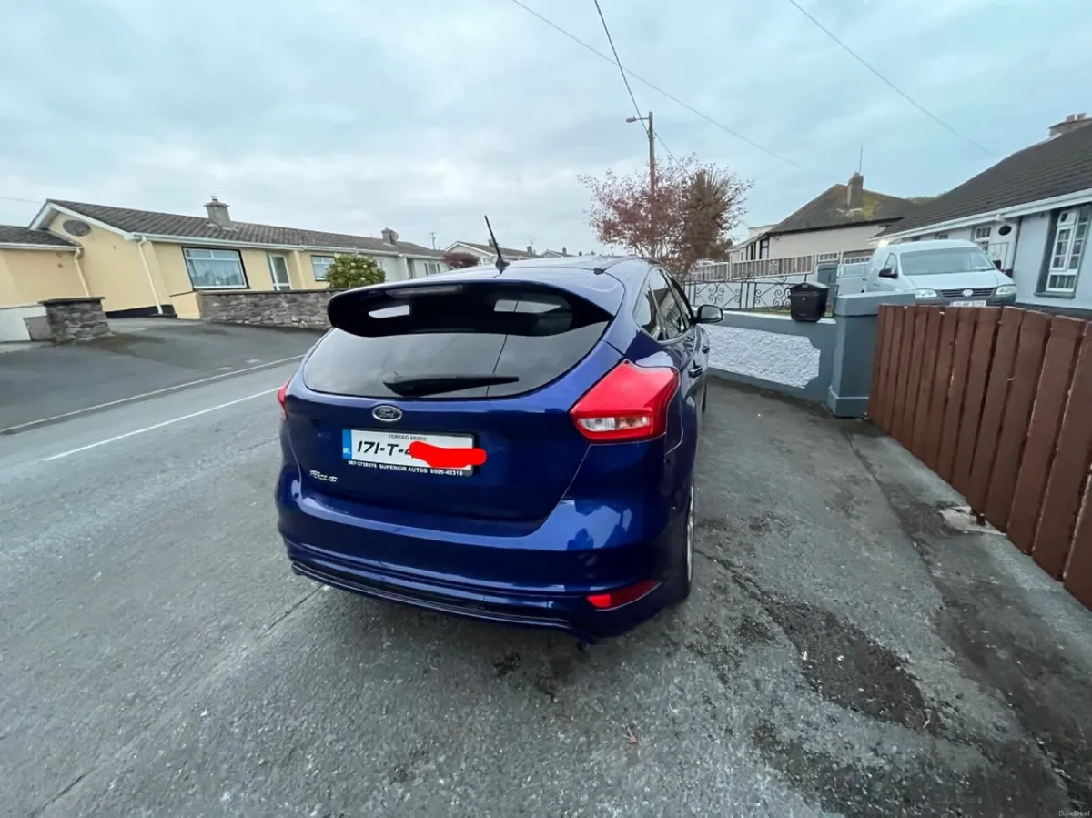 Ford Focus 2017 - Image 3