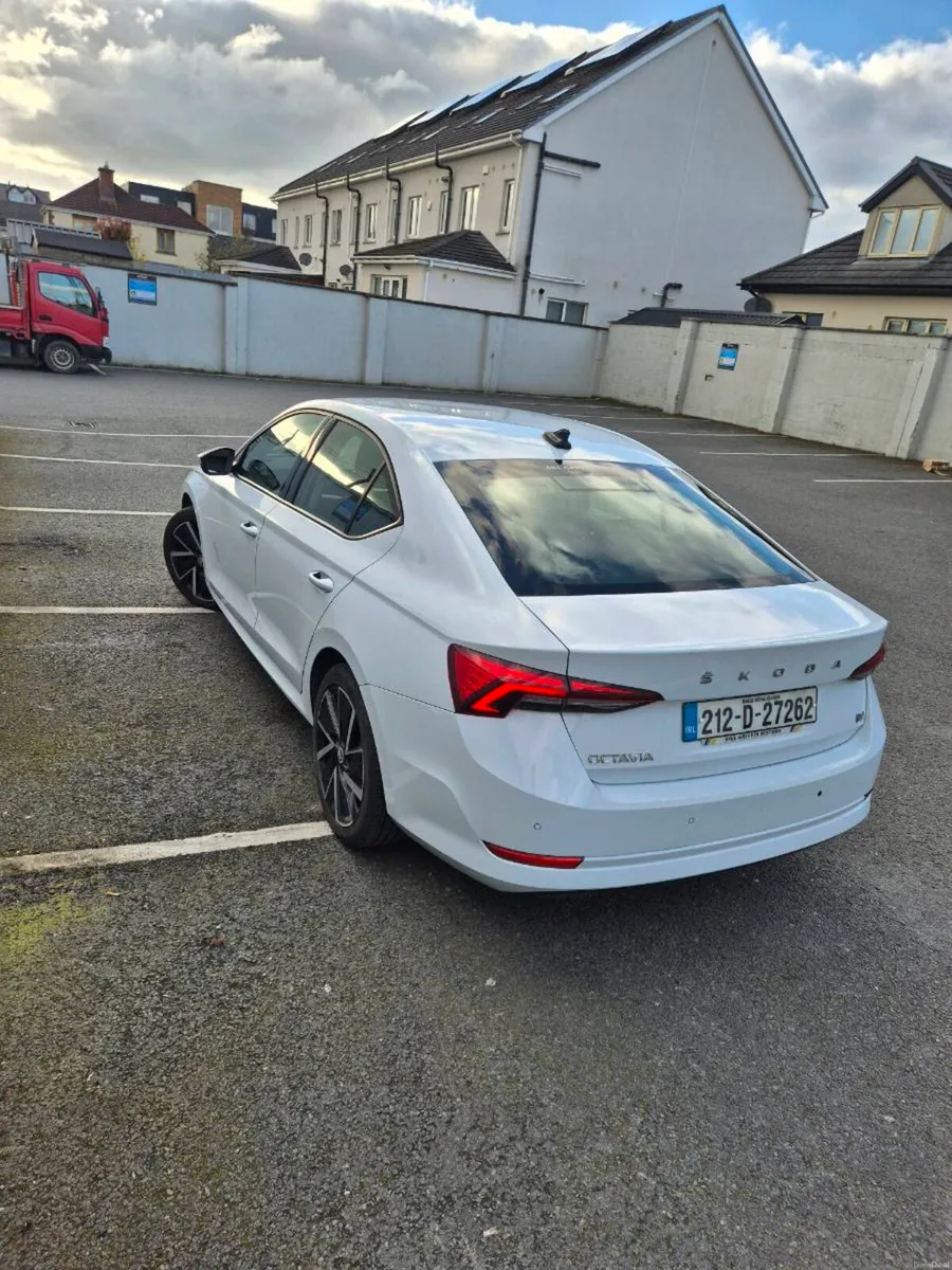2021 Skoda Octavia iV - Image 3
