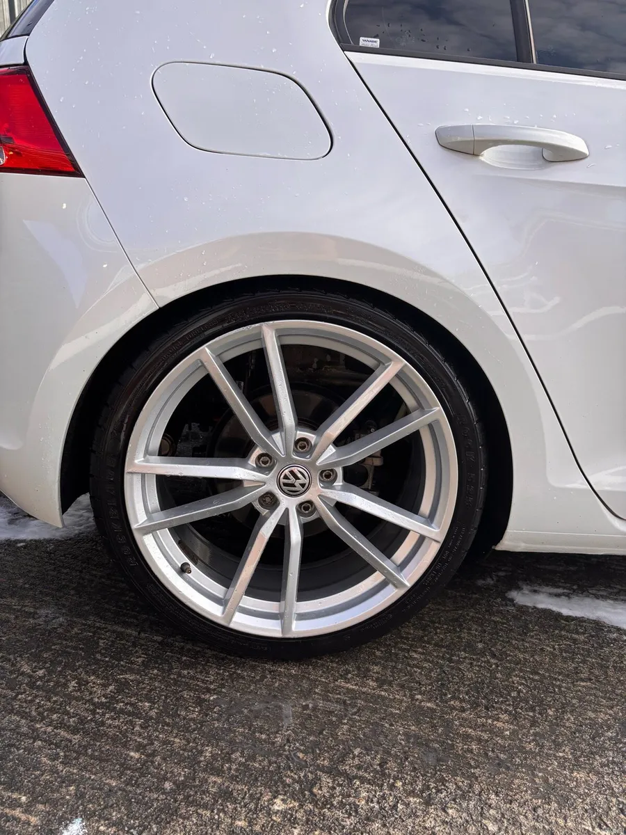 💎Volkswagen Golf 1.4TSI DSG Auto Highline💎 - Image 3