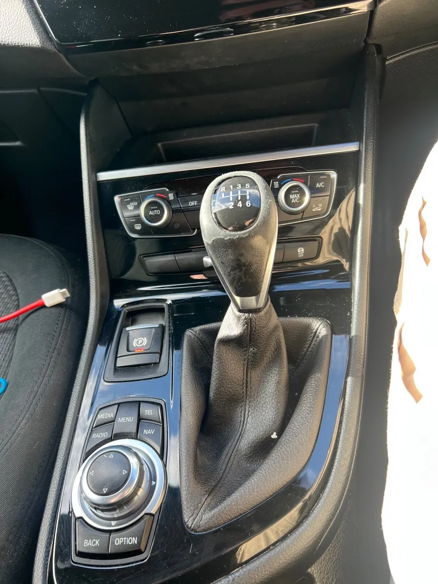 BMW 2-Series 2016 - Image 4