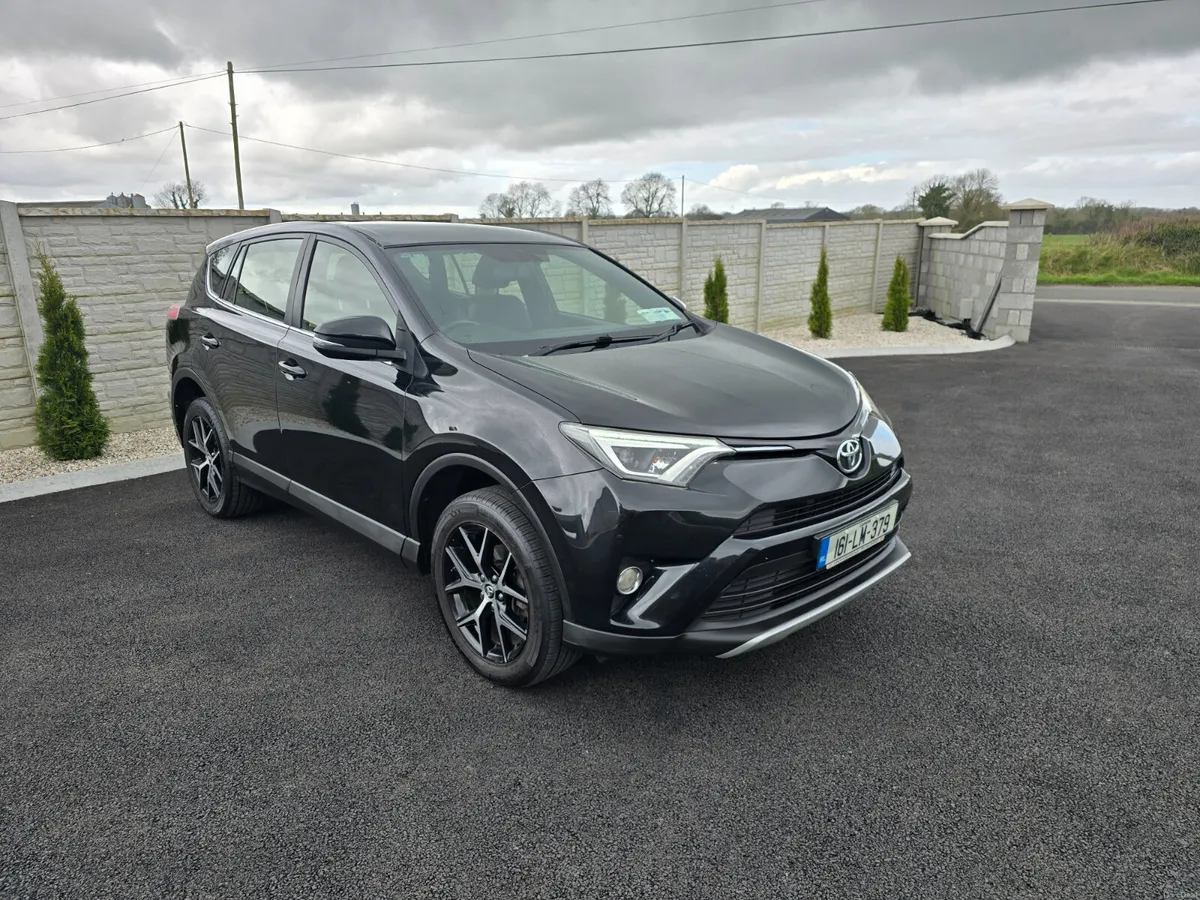 161 Toyota RAV4 Luna Model Nct and Tax - Image 2