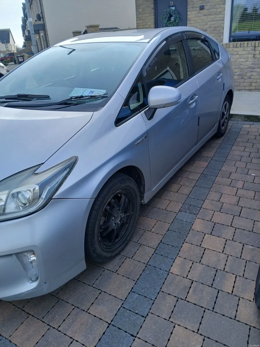 Toyota Prius 2014 - Image 4