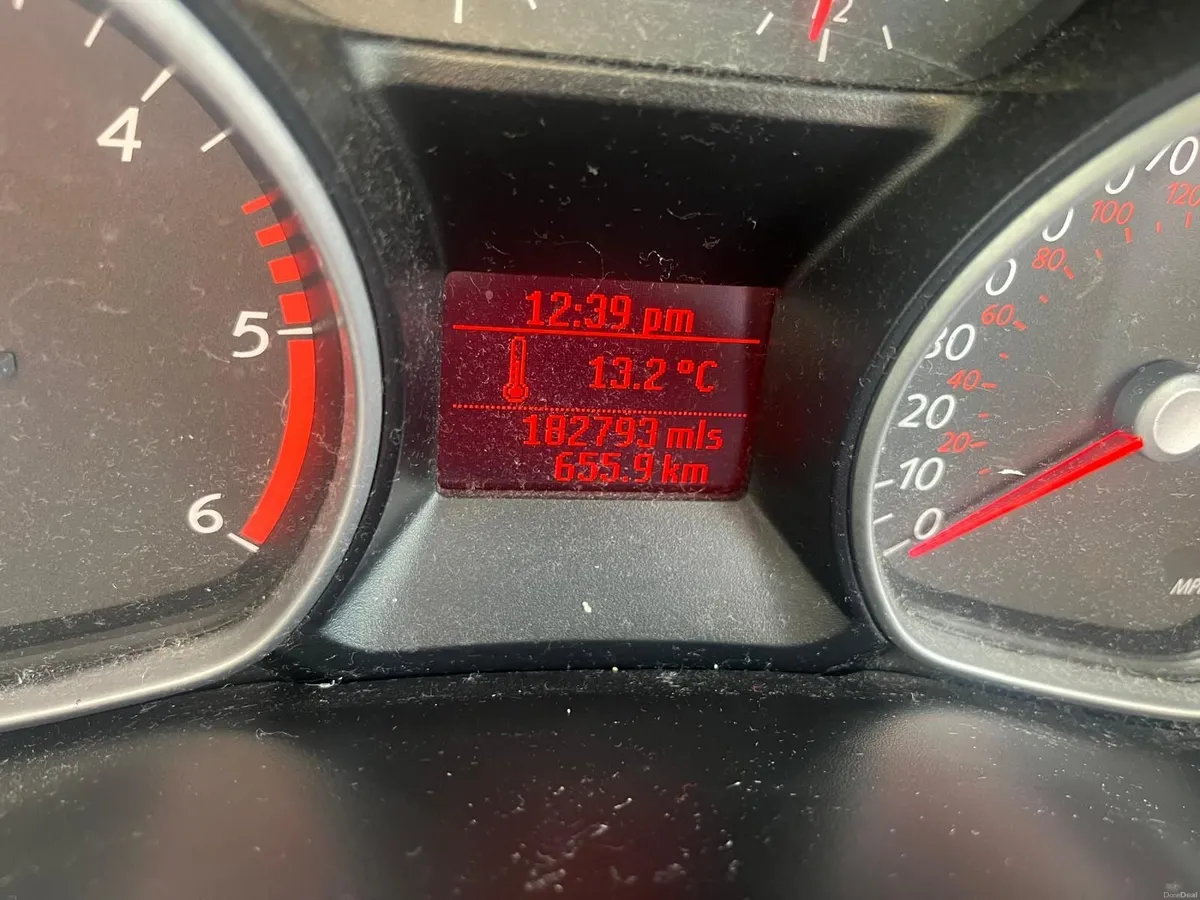 Ford S-Max 2012 - Image 2