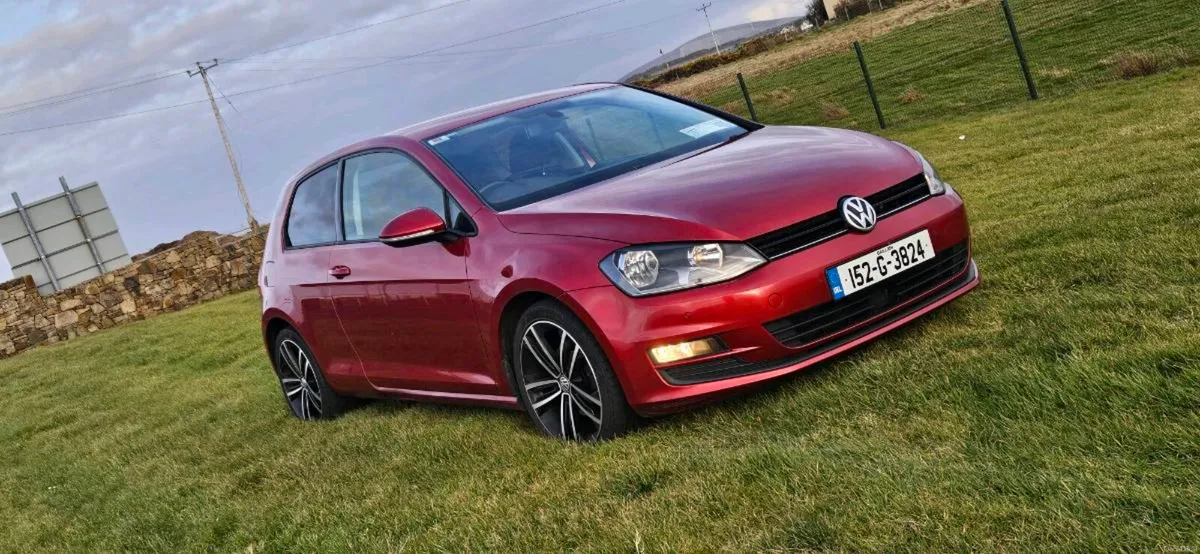 2015 Volkswagen Golf - Image 3