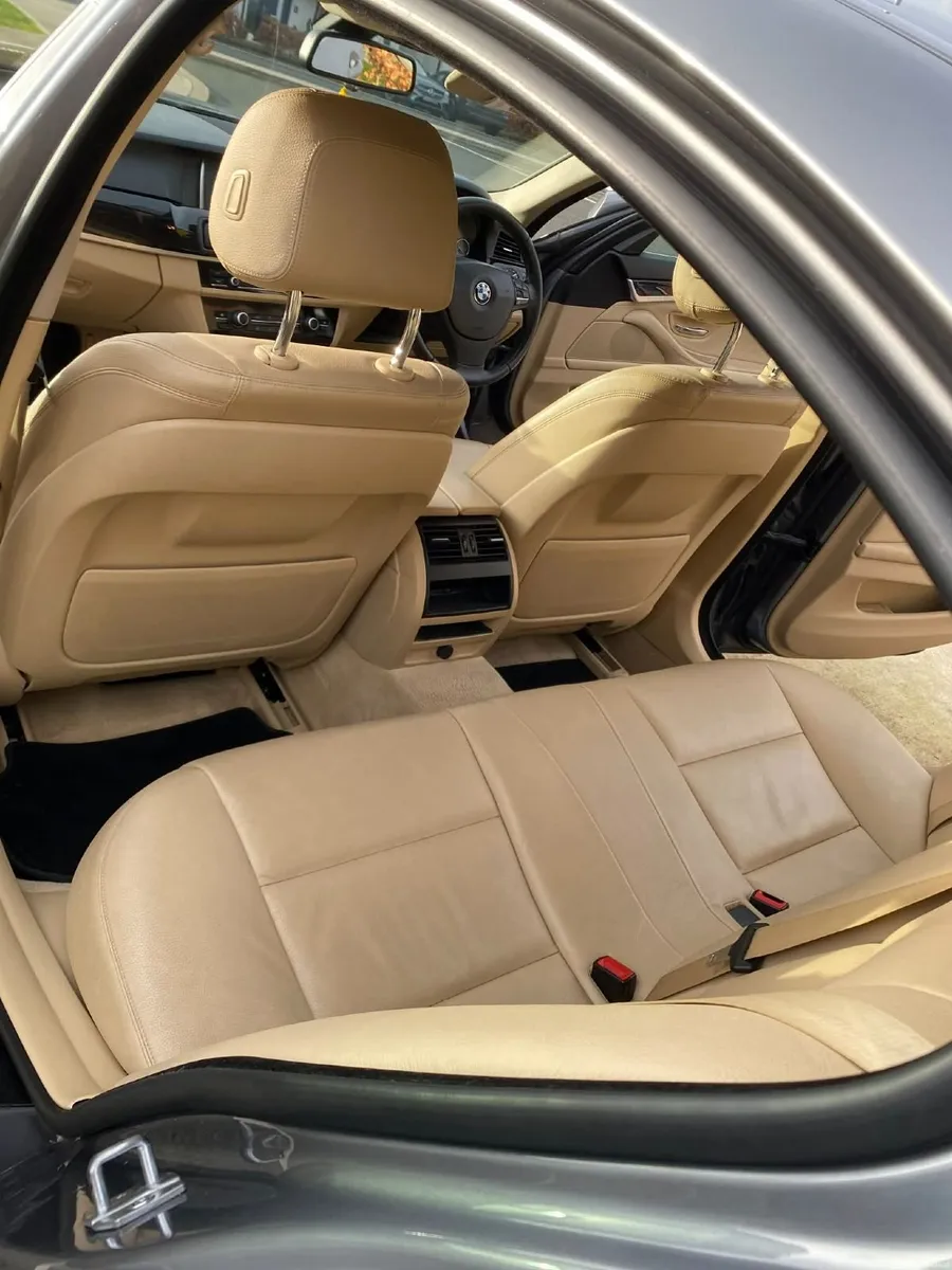 BMW 5-Series 2014 - Image 3