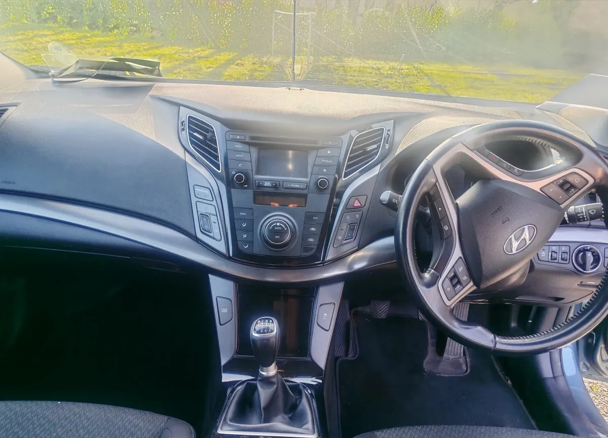 2016 Hyundai i40 - Image 4