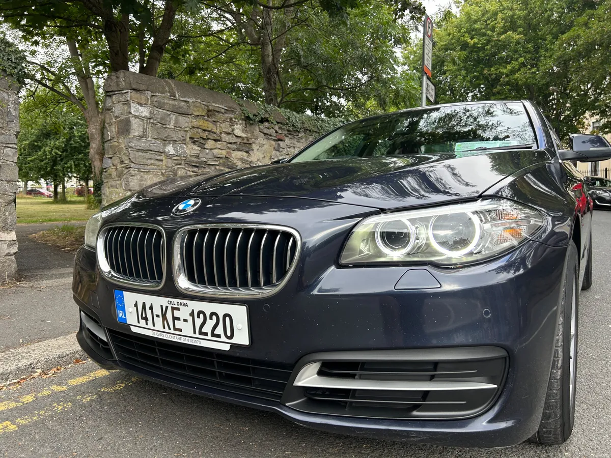 2014 BMW 5 SERIES AUTOMATIC DAKOTA BROWN INTERIOR - Image 1