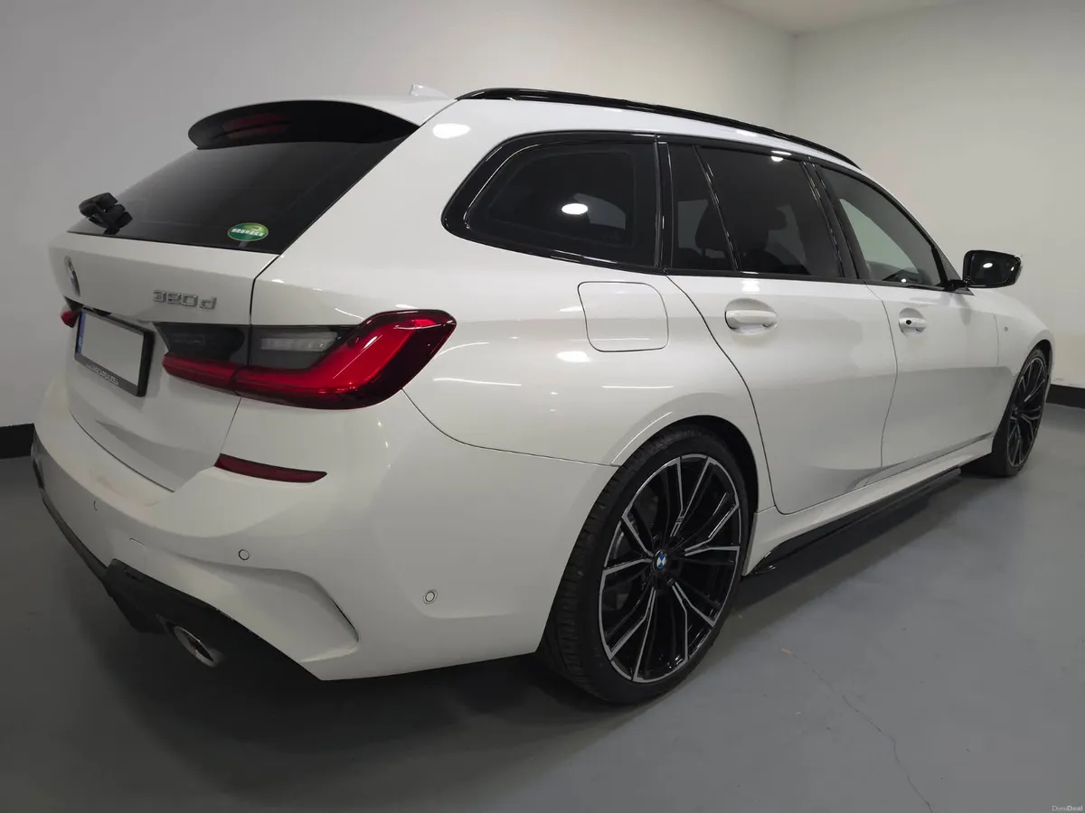 BMW 320D M-SPORT X-DRIVE TOURING - Image 5