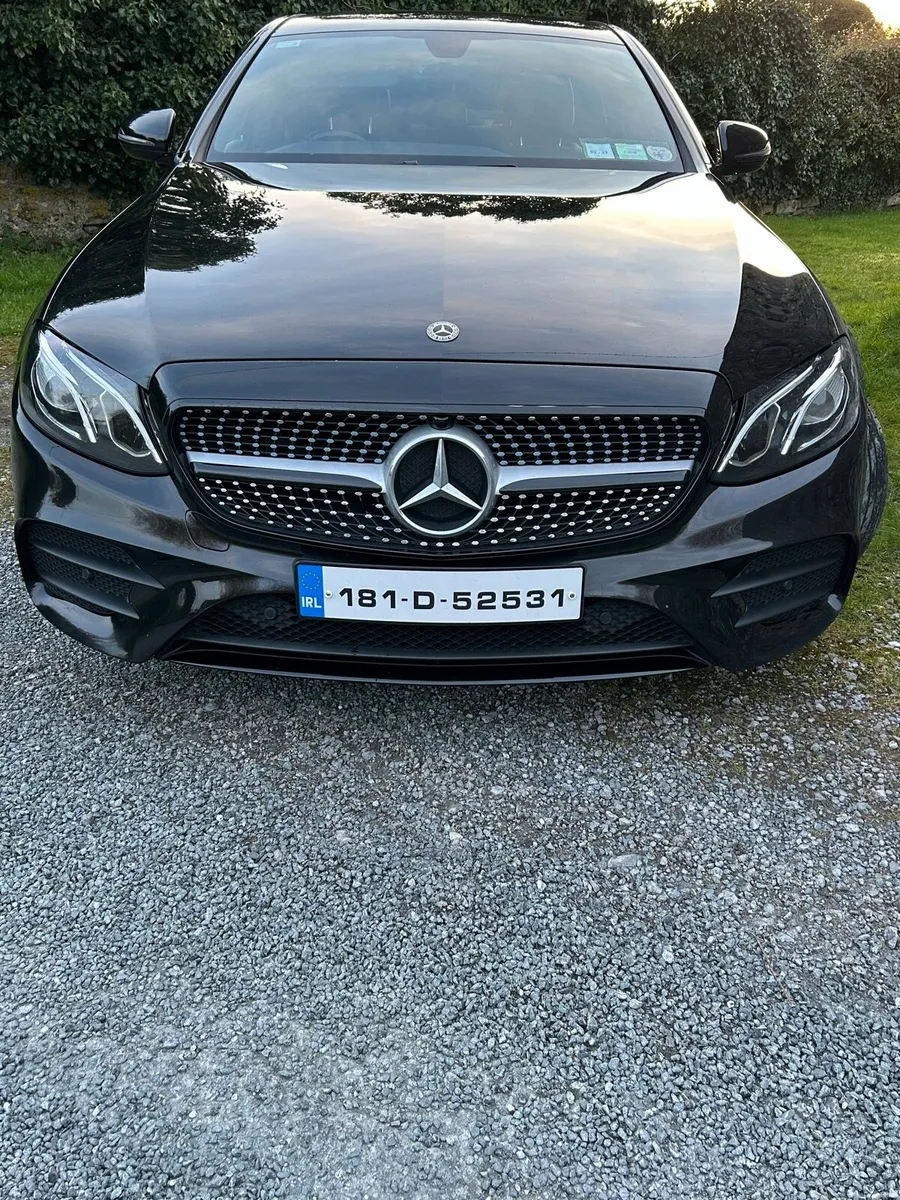 Mercedes E220 AMG - Image 3